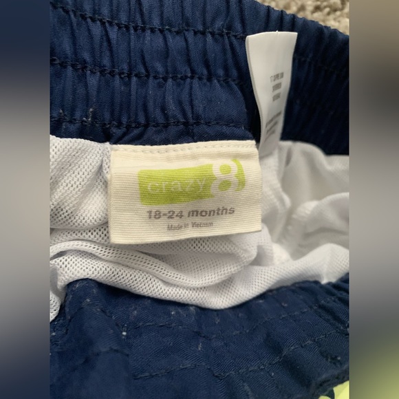 Boys 18-24 mos swim trunks - Picture 6 of 6